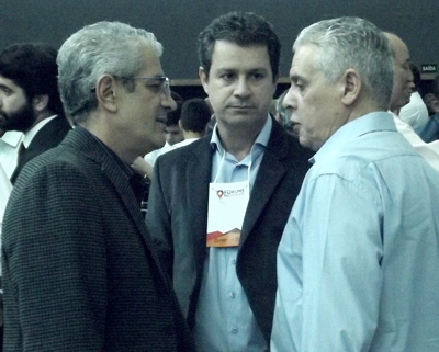 Demetrius com Adriano e Eduardo da Ciafal, no Fórum Regional em Divinópolis